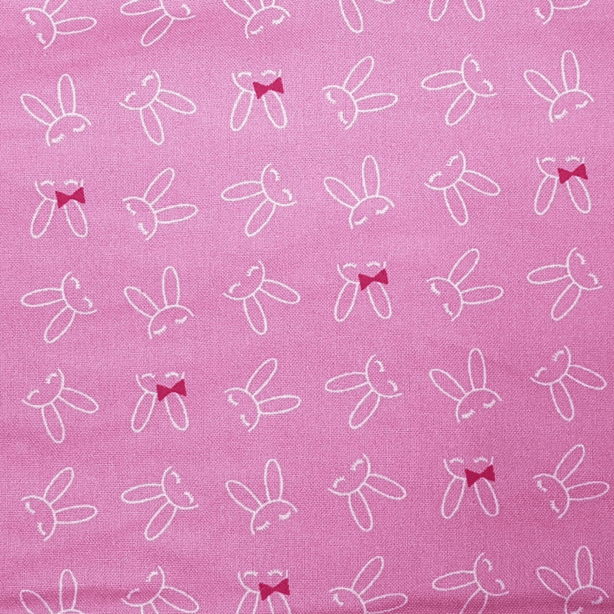 BUNNY DRIBBLE BIB